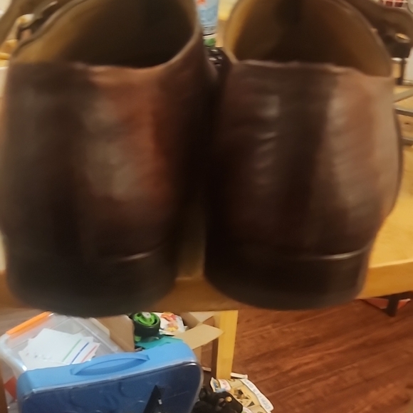Magnanni  Men's Brown Leather Dress Shoes - Picture 3 of 7